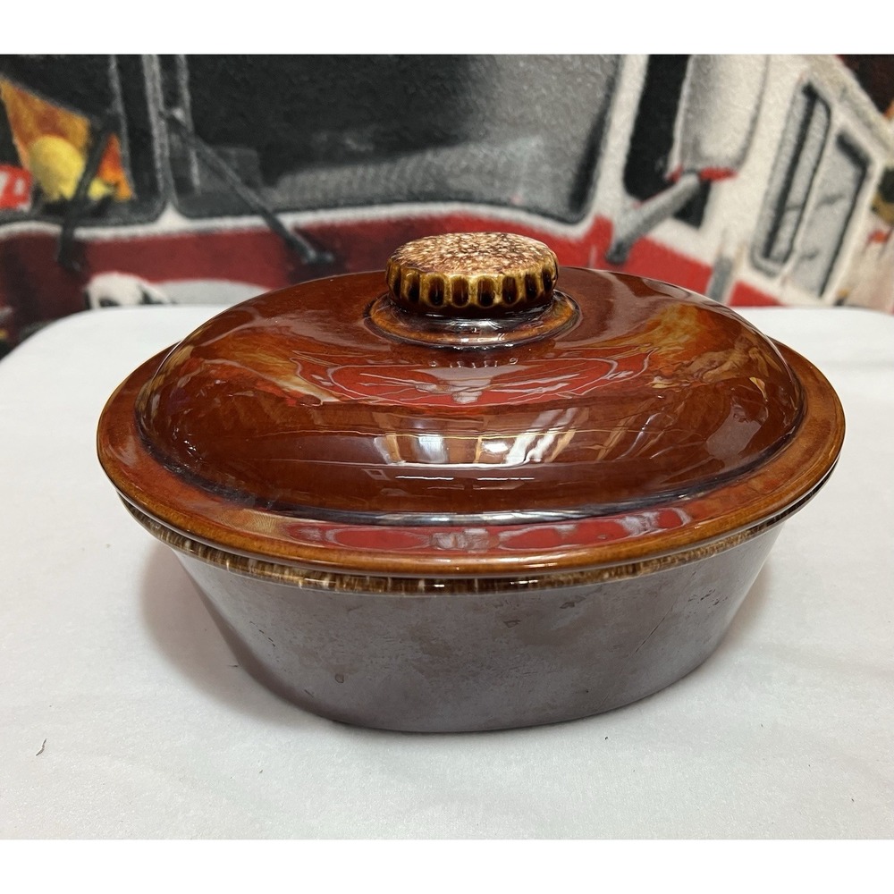 Vtg Hull Pottery 10"‎ Oval Casserole Dish Lid Oven Proof Brown Drip Glaze USA